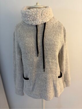 Superdry - Cream Cowl Neck Sweater - Small